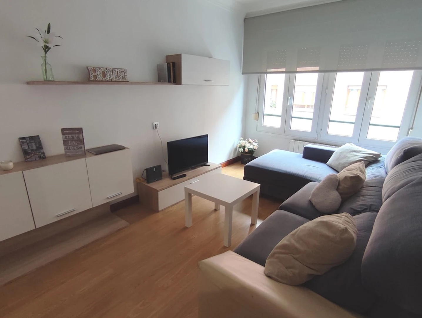 Accommodation with 3 bedrooms in Gijón