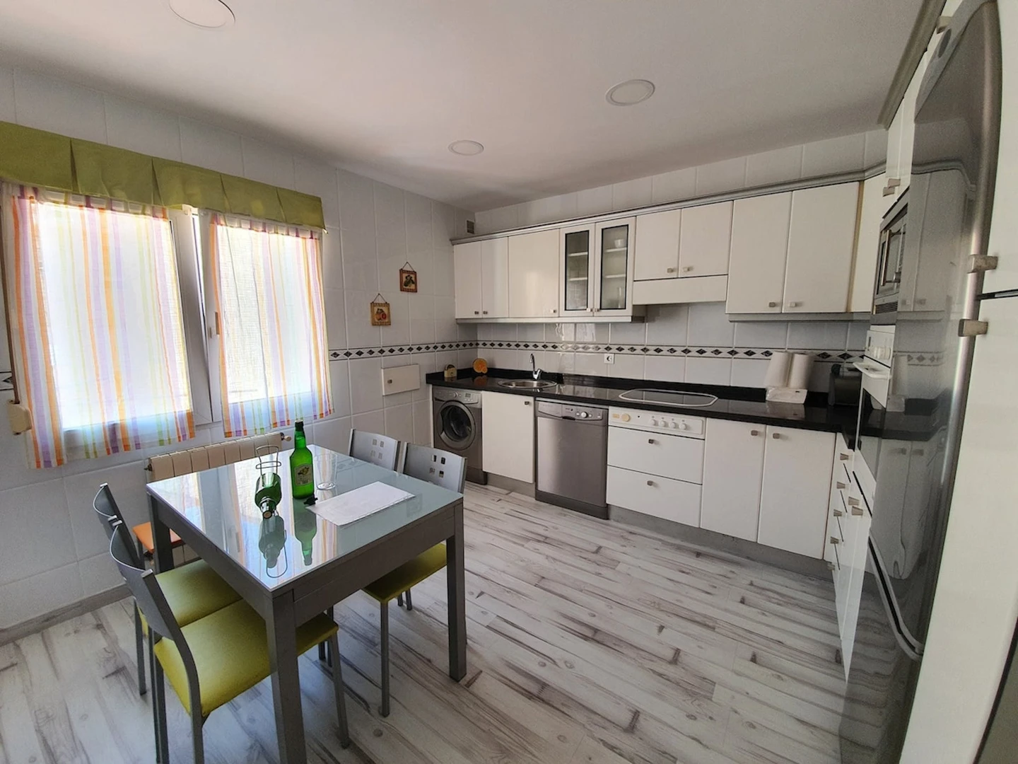 Accommodation with 3 bedrooms in Gijón