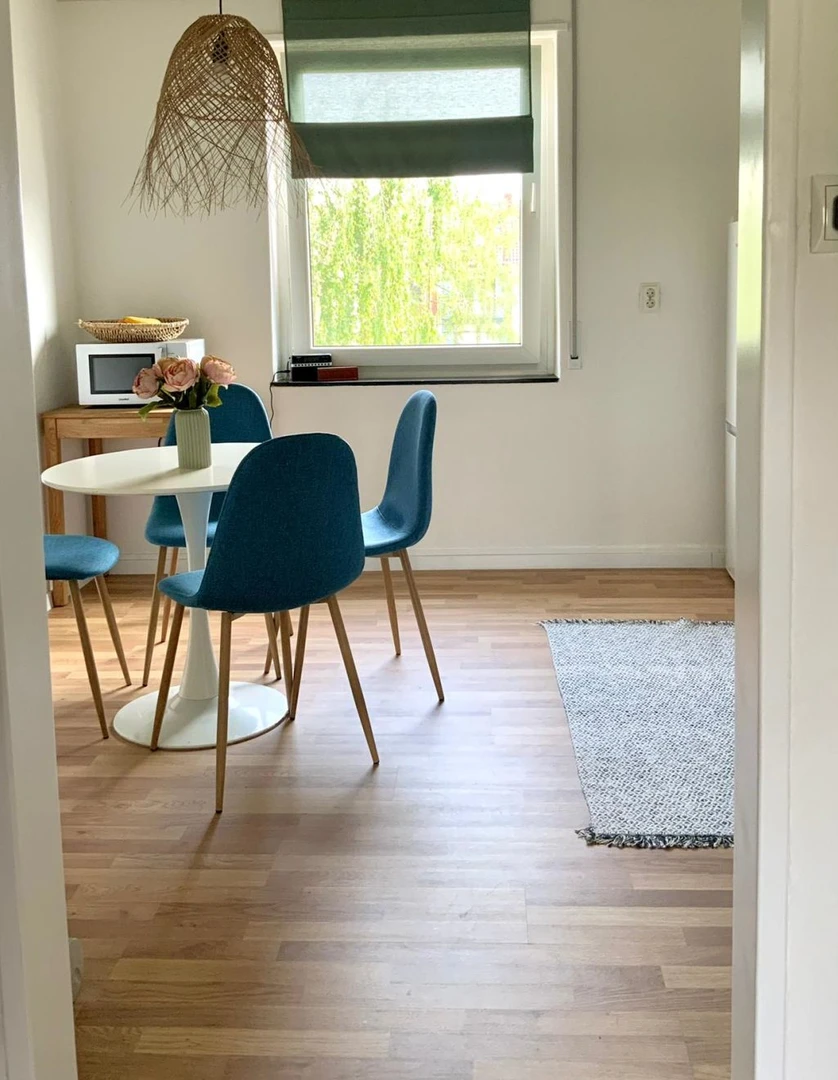 Apartamento totalmente mobilado em Ludwigshafen Am Rhein