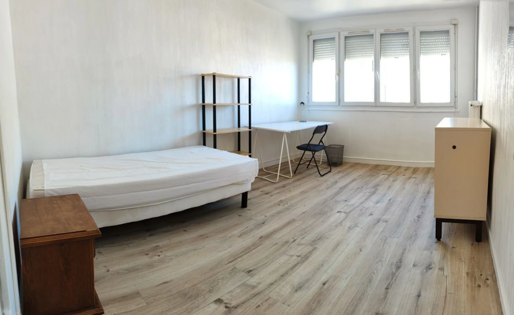 Zimmer mit Doppelbett zu vermieten Orléans
