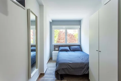 Privatzimmer in der C/ de l'Explorador Andrés, 46022 València, Valencia, Spain, bild 1 von 17