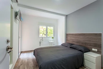 Privatzimmer in der C/ de l'Explorador Andrés, 46022 València, Valencia, Spain, bild 1 von 19