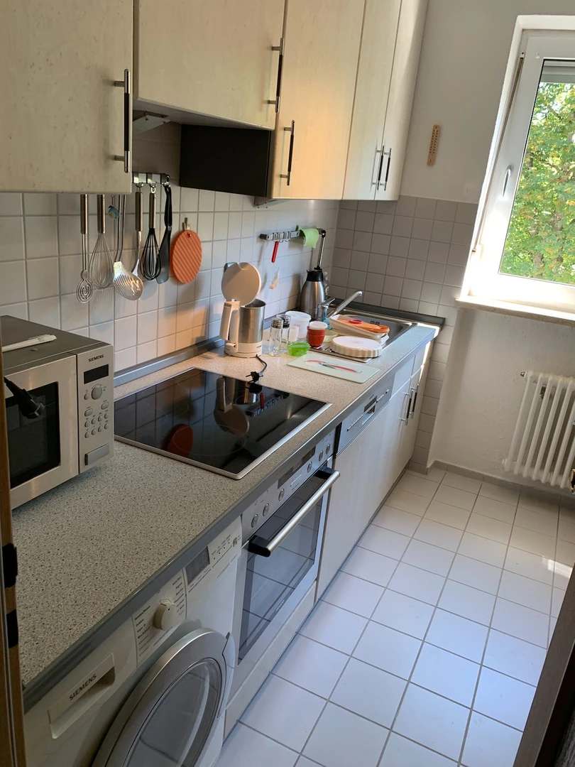 Room for rent with double bed munchen