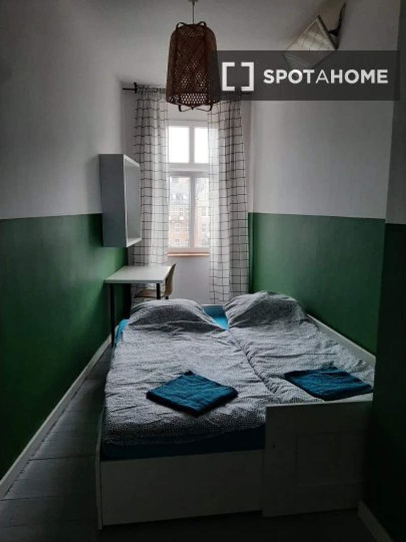 Bright private room in Wroclaw