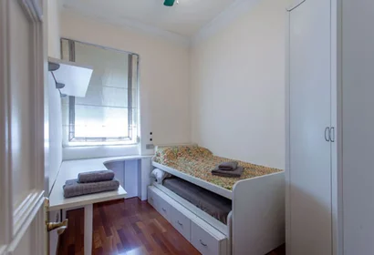 Logement entier à Carrer de Luis de Santàngel 17, image 9 de 12