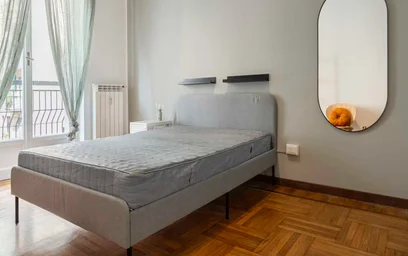 Quarto privado em Via Rodolfo Carabelli, Umbria-Molise-Calvairate, imagem 3 de 10