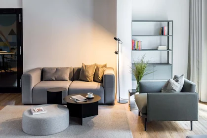 Quarto privado em Gref-Völsing-Straße 15, Frankfurt. Germany, imagem 29 de 32