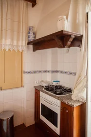 Private room at Rua Dr. António José de Almeida, image 13 of 36