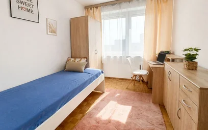 Helles Privatzimmer in {area}