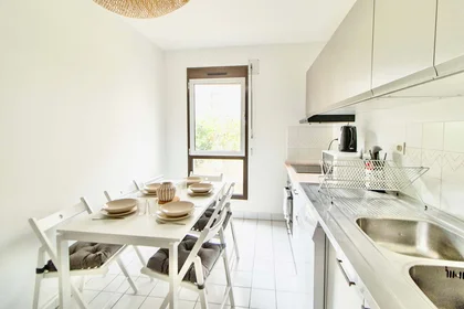 私人房间 在 1bis Rue Volta, 92800 Puteaux, France, 14的图像8