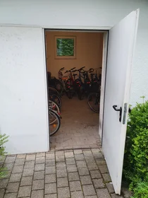 Entire place at Lindwurmstraße, 98, image 35 of 35
