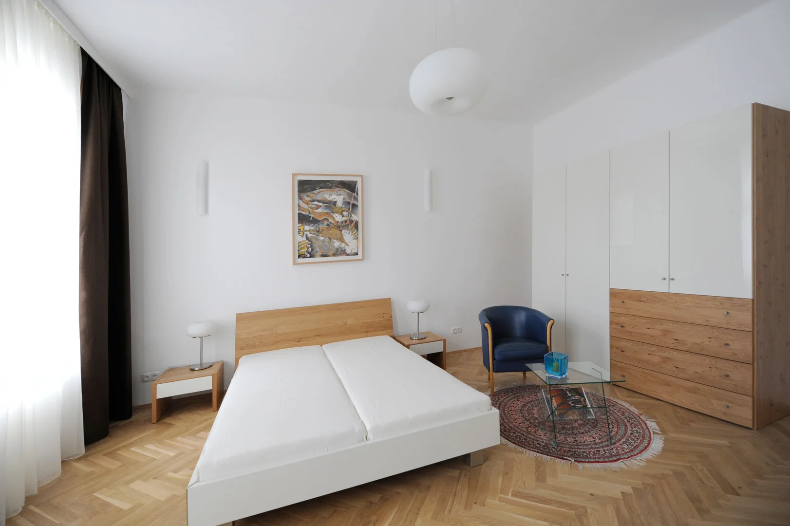 Bezahlbares Zimmer für Studenten mit ausreichender Beleuchtung in 