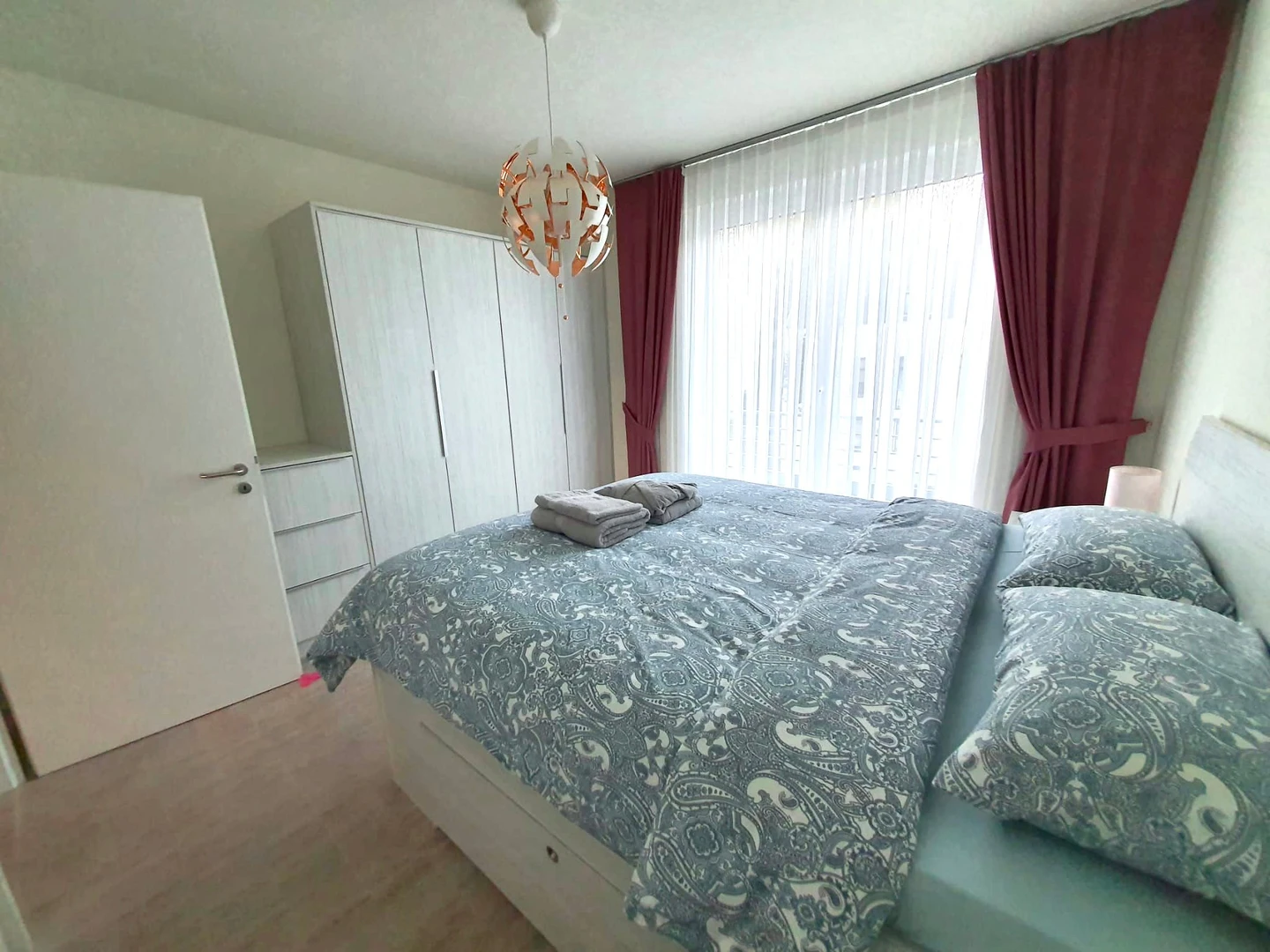 Room for rent with double bed Mülheim An Der Ruhr