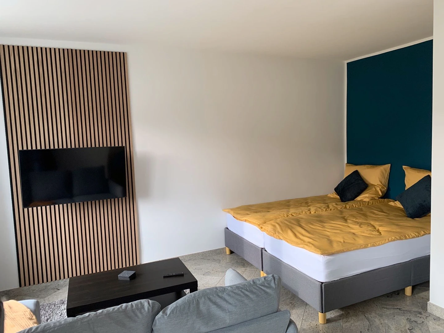 Pokój do wynajęcia z podwójnym łóżkiem w Dortmund