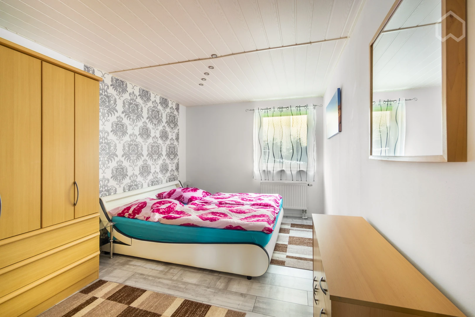 Zimmer mit Doppelbett zu vermieten Dresden