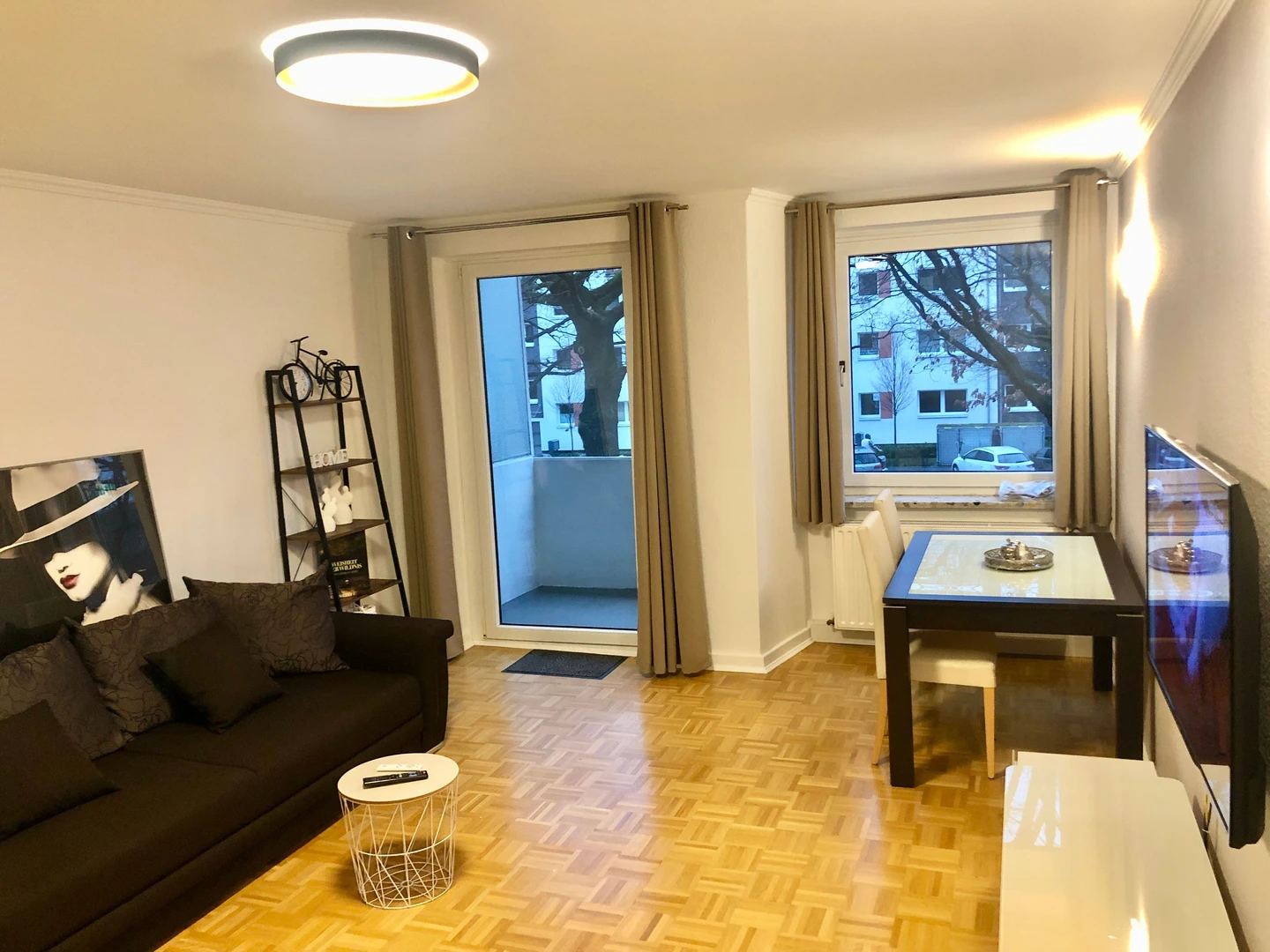 Stanza in affitto in appartamento condiviso a Hannover