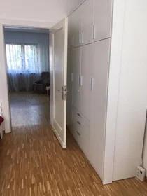 Całe miejsce Wittekindstraße, obraz 21 23