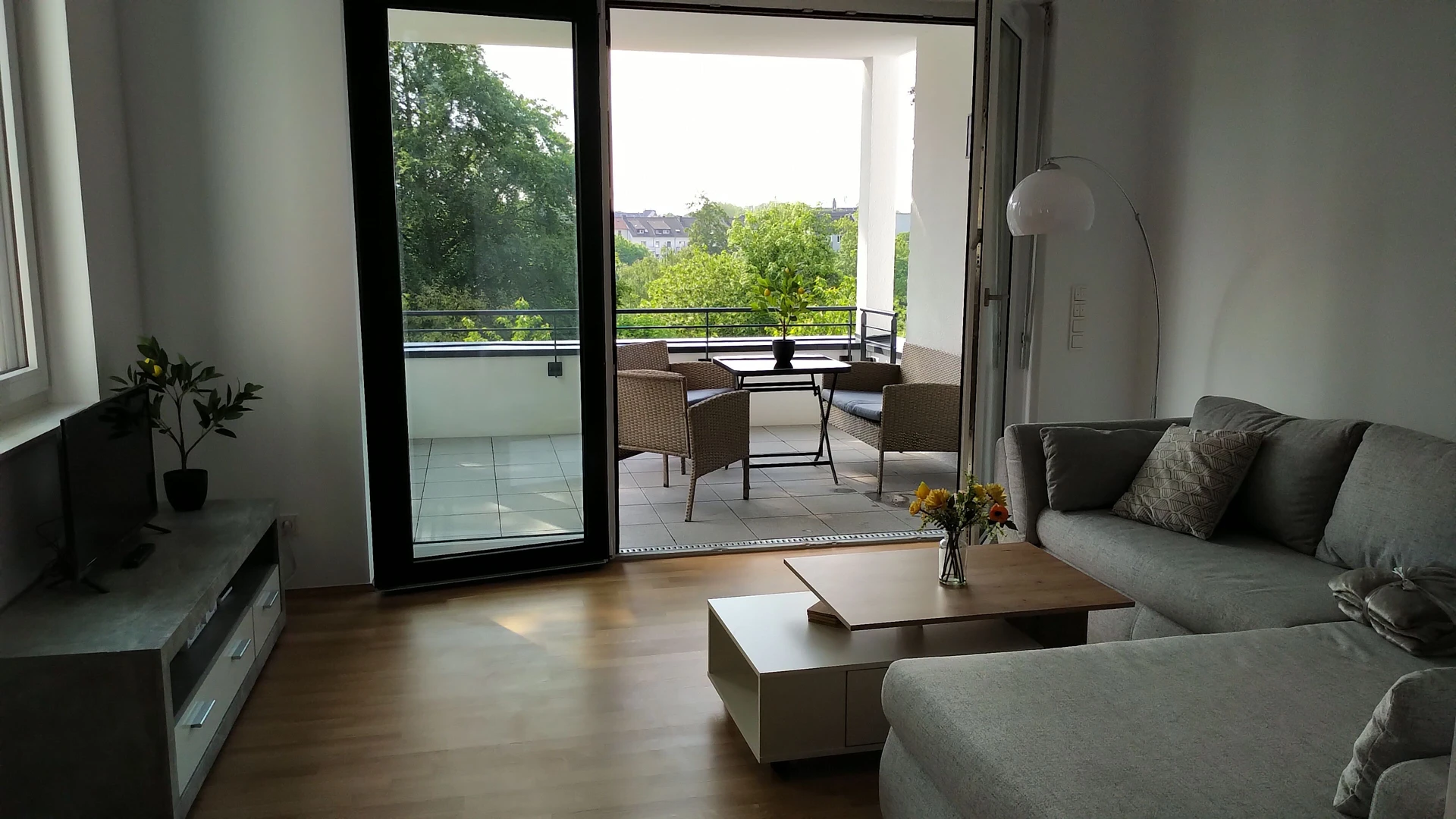 Habitación privada muy luminosa en Bochum