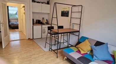 Renting rooms by the month in Hannover