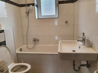 Privatzimmer in der Adolfstraße, bild 35 von 49