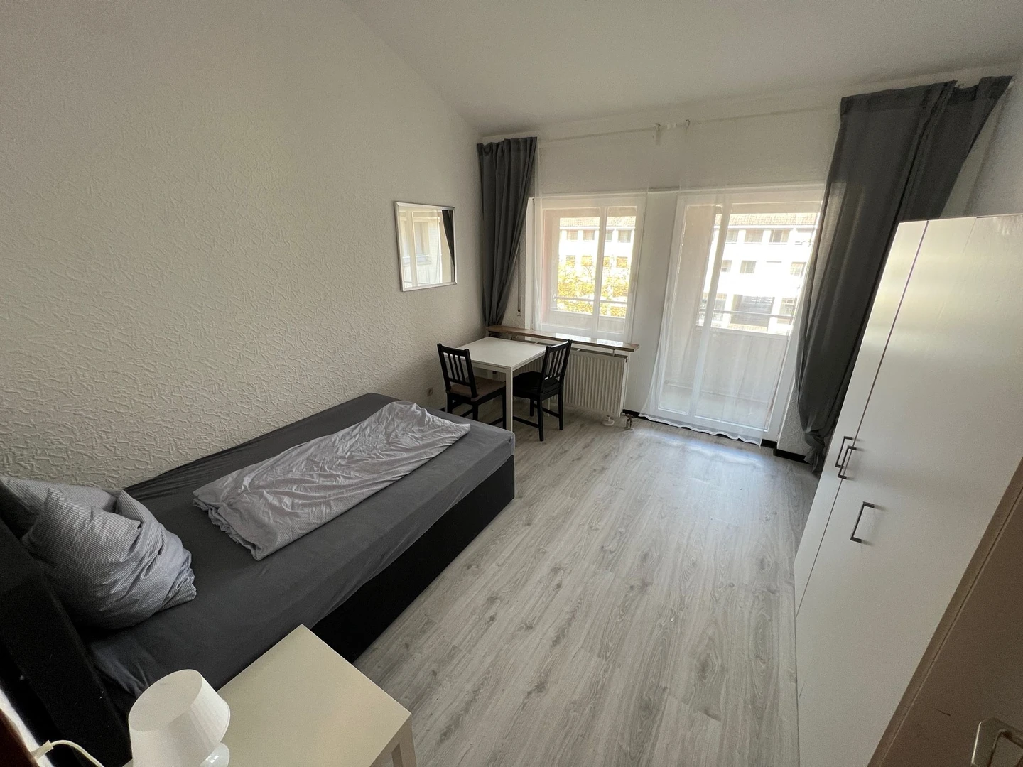 Pokój do wynajęcia we wspólnym mieszkaniu w Karlsruhe
