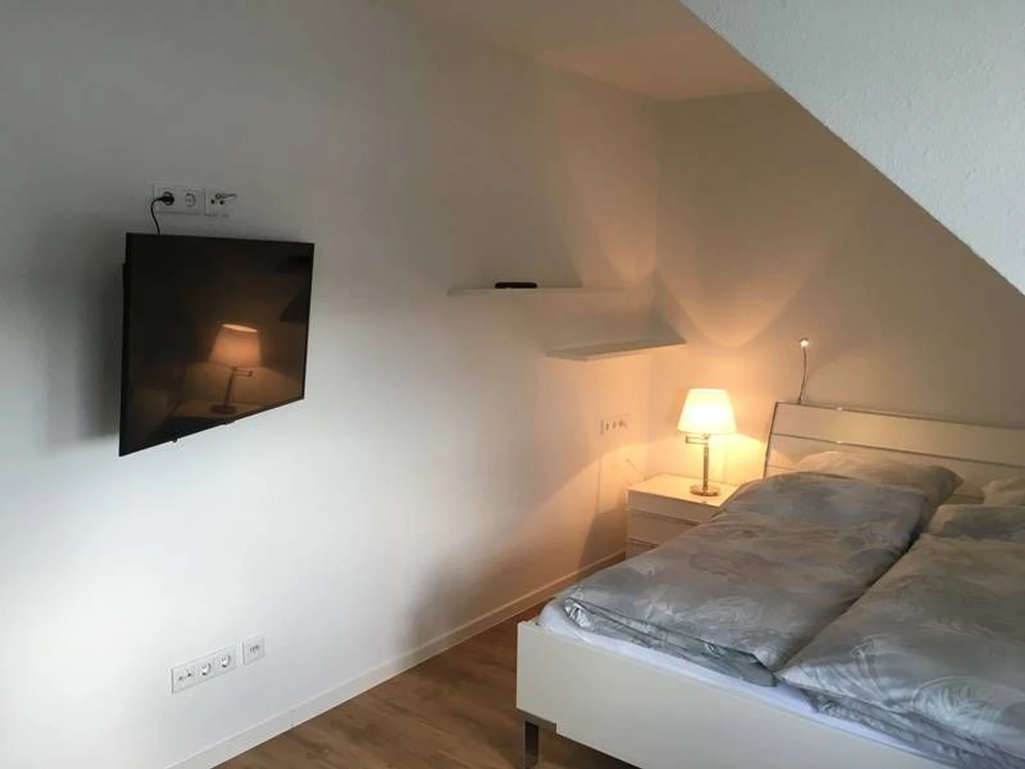 Bielefeld de çift kişilik yataklı kiralık oda