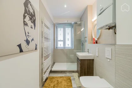 Logement entier à Riehlstraße, image 21 de 30
