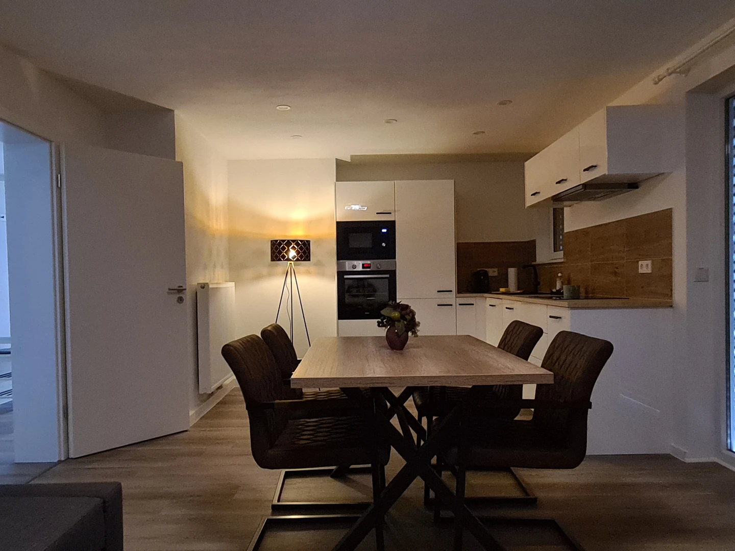 Habitación privada muy luminosa en Kaiserslautern