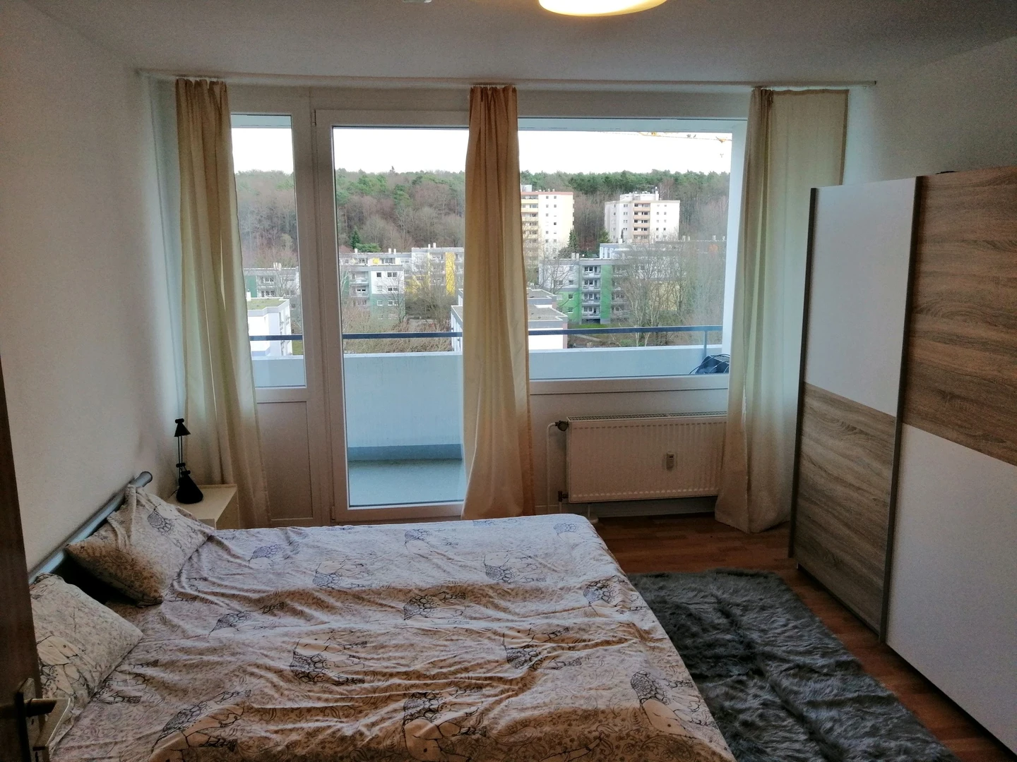 Chambre à louer avec lit double Kaiserslautern