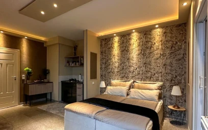 Accommodation in the centre of {area}