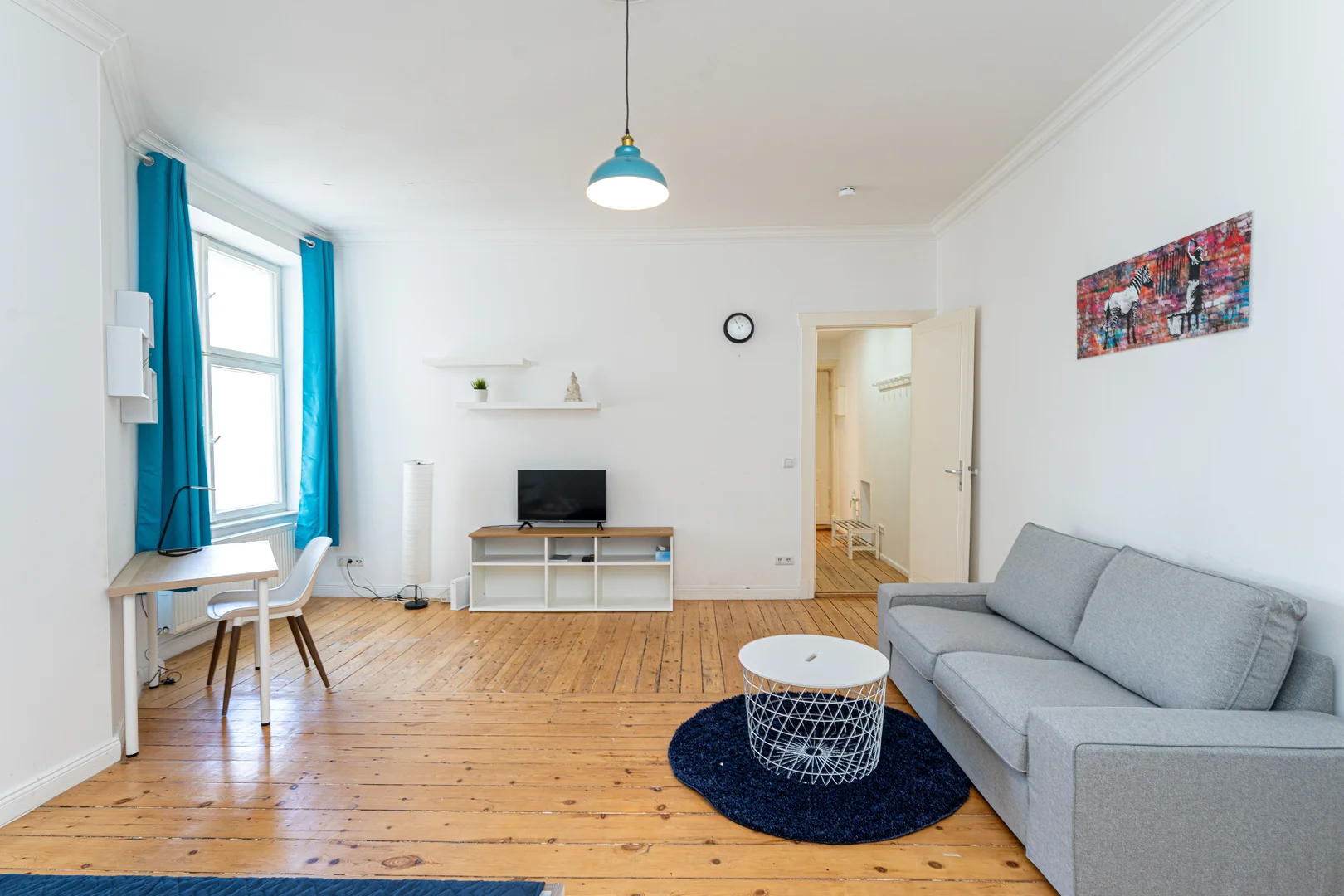 设备齐全的学生单间公寓，位于