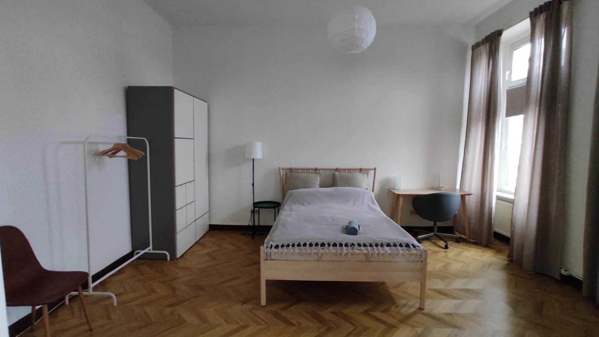Bright private room in Magdeburg