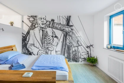 Wolfsburg de ortak bir dairede kiralık oda