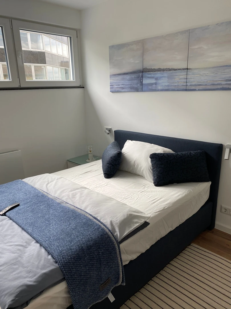 Room for rent with double bed Essen