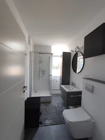 Entire apartment at Herforder Straße, image 27 of 31