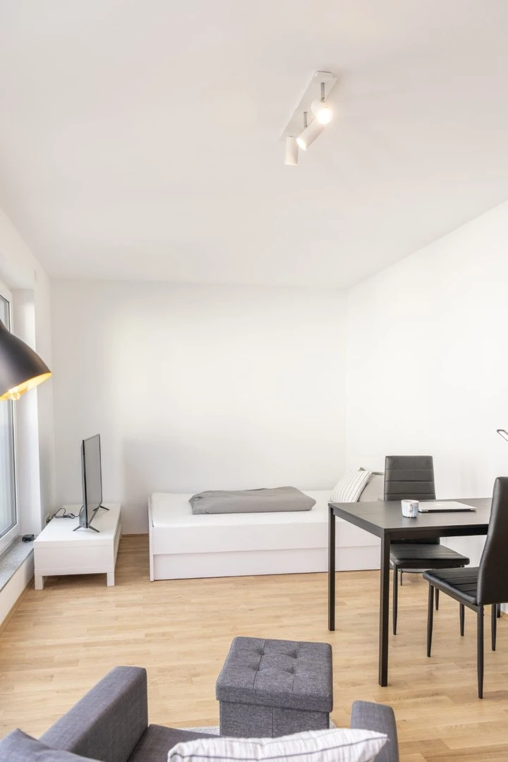 Cheap private room in Nuremberg