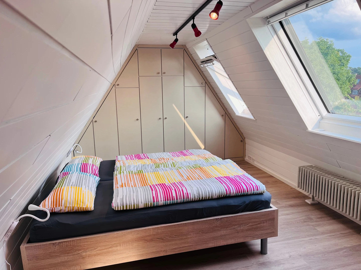 Zimmer mit Doppelbett zu vermieten Nürnberg