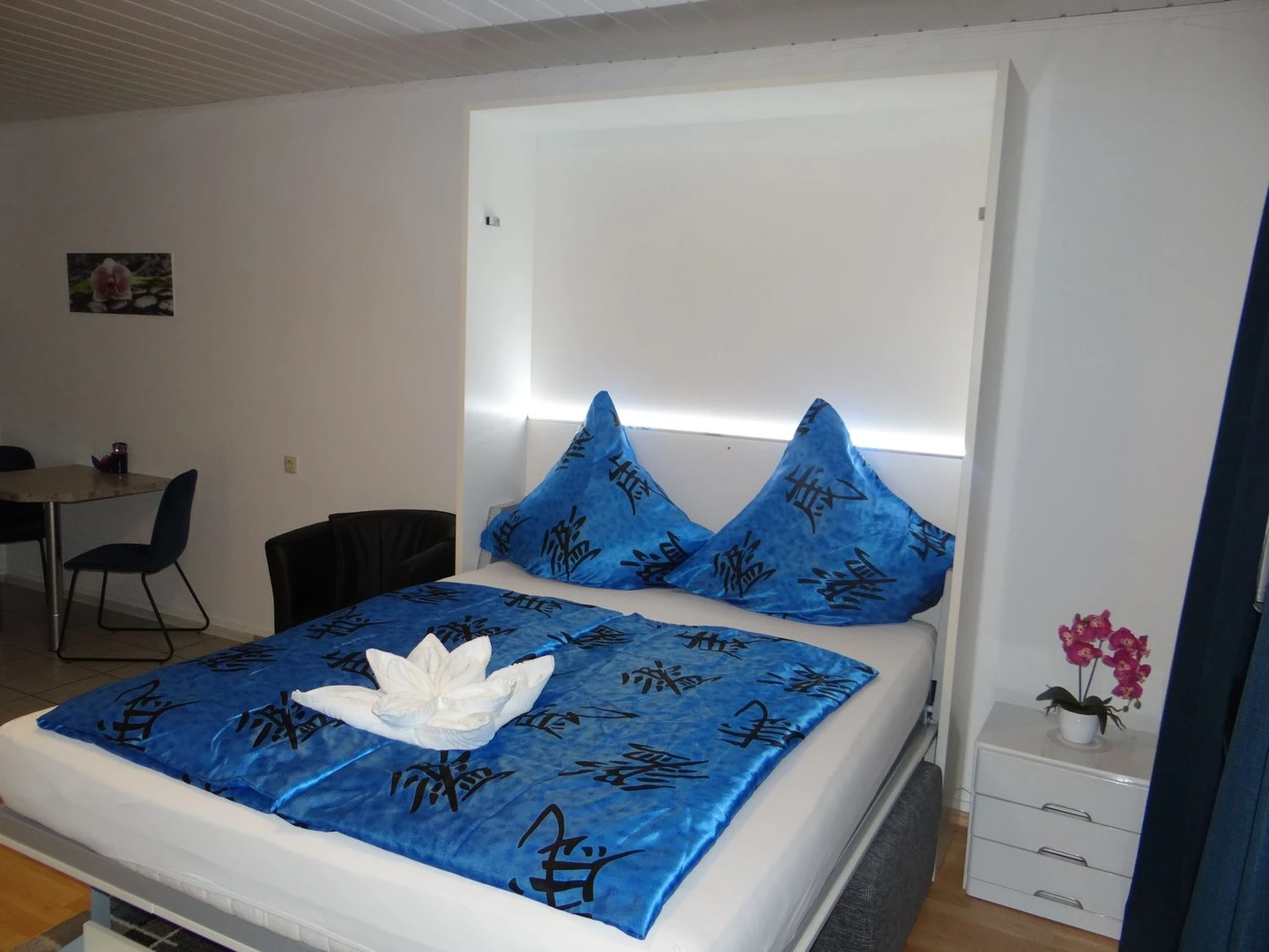 Chambre à louer avec lit double Darmstadt
