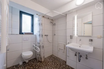 Privatzimmer in der Großbeerenstraße, bild 21 von 32