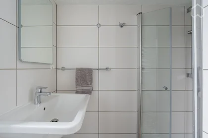 Privatzimmer in der Großbeerenstraße, bild 28 von 32