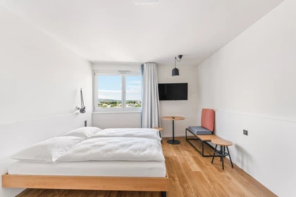 Zimmer mit Doppelbett zu vermieten Wien