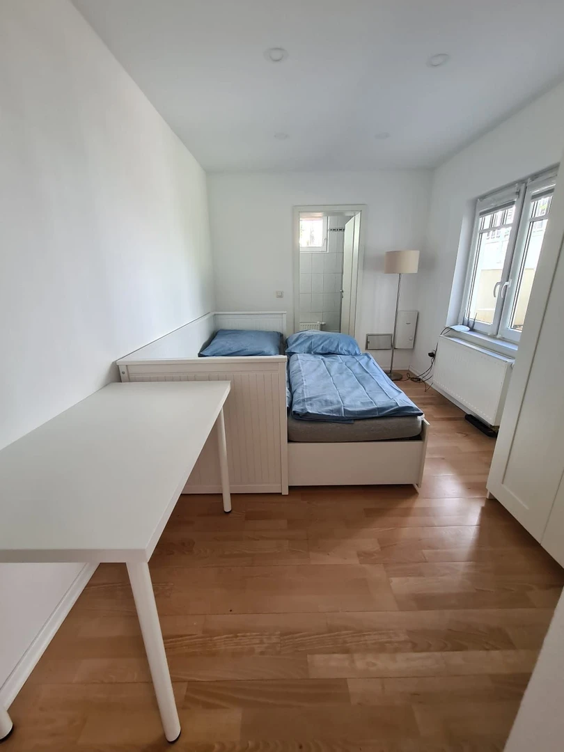 Quarto para alugar com cama de casal em Mainz