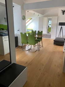Alojamiento con 3 habitaciones en Bochum