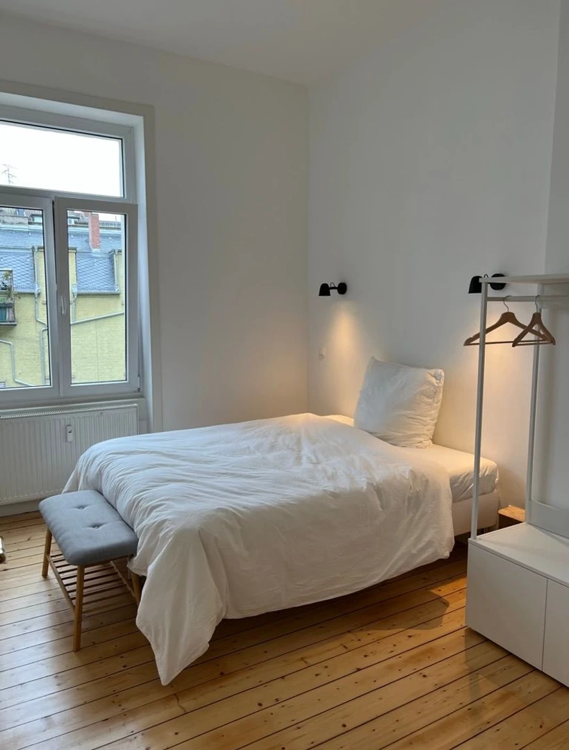 Room for rent with double bed wiesbaden