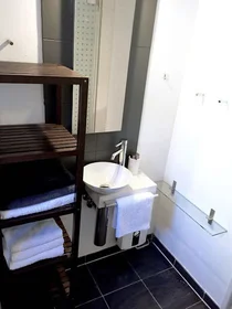 Private room at Krefelder Straße, image 15 of 20
