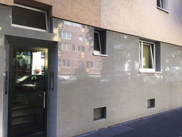 Private room at Krefelder Straße, image 19 of 20