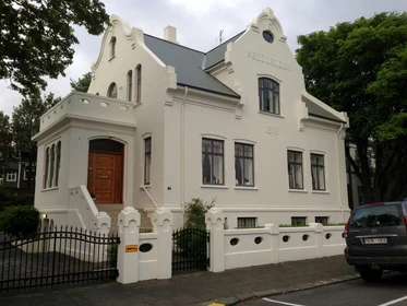 Helles Privatzimmer in Reykjavik