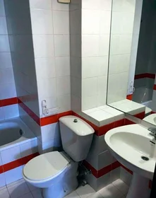 Stanza privata in C/ de l'Explorador Andrés, 6, 46022 València, Valencia, Spain, immagine 18 di 24