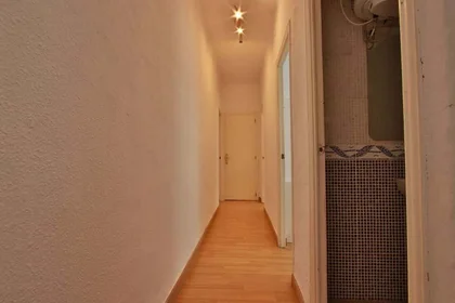 Privatzimmer in der Avinguda del Cardenal Benlloch, 76, 46021 València, Valencia, Spain, bild 14 von 23