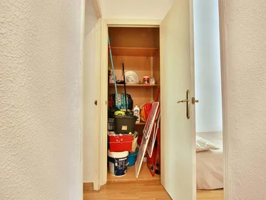 Privatzimmer in der Avinguda del Cardenal Benlloch, 76, 46021 València, Valencia, Spain, bild 15 von 23